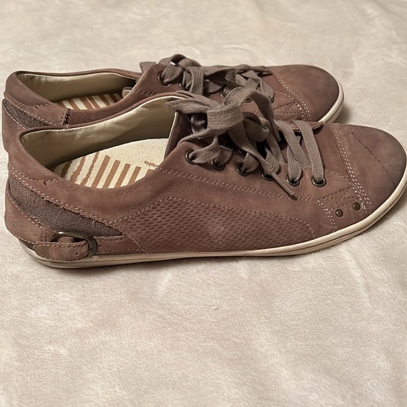Taos Womens Leather Sneaker Size 10‎ - Picture 5 of 6